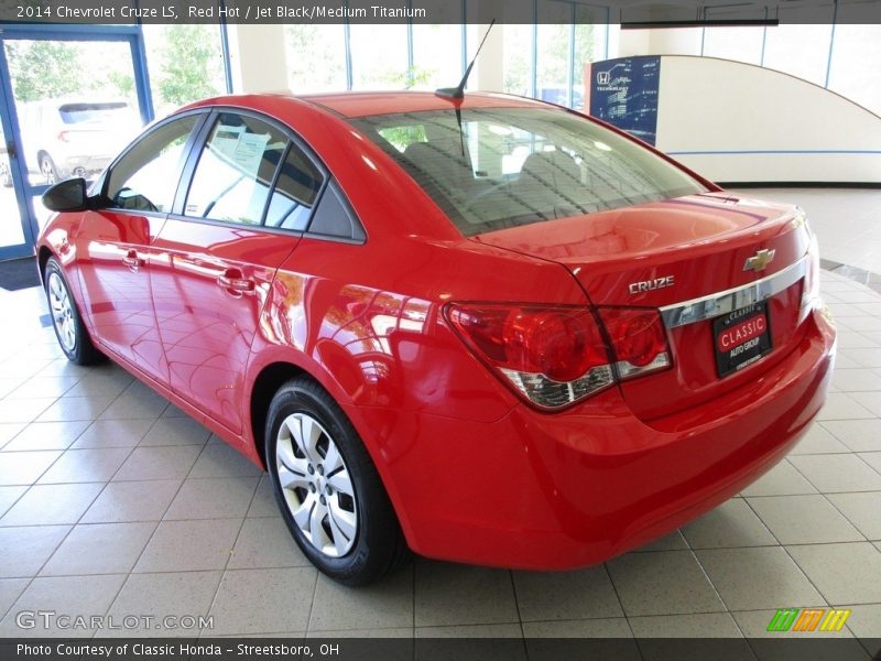 Red Hot / Jet Black/Medium Titanium 2014 Chevrolet Cruze LS