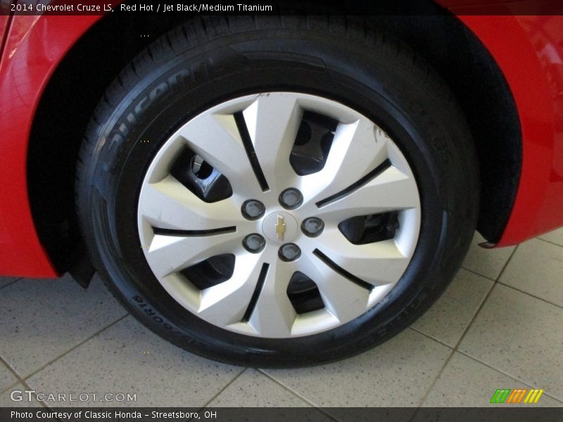 Red Hot / Jet Black/Medium Titanium 2014 Chevrolet Cruze LS