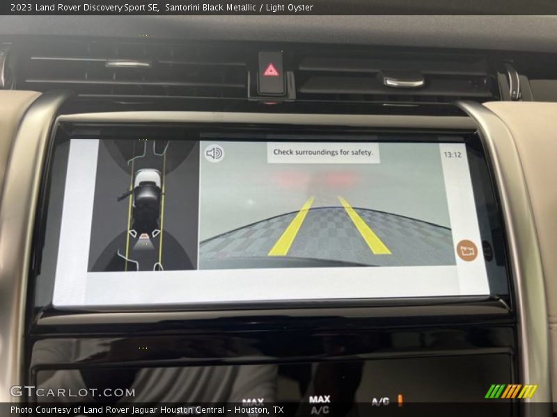 Santorini Black Metallic / Light Oyster 2023 Land Rover Discovery Sport SE