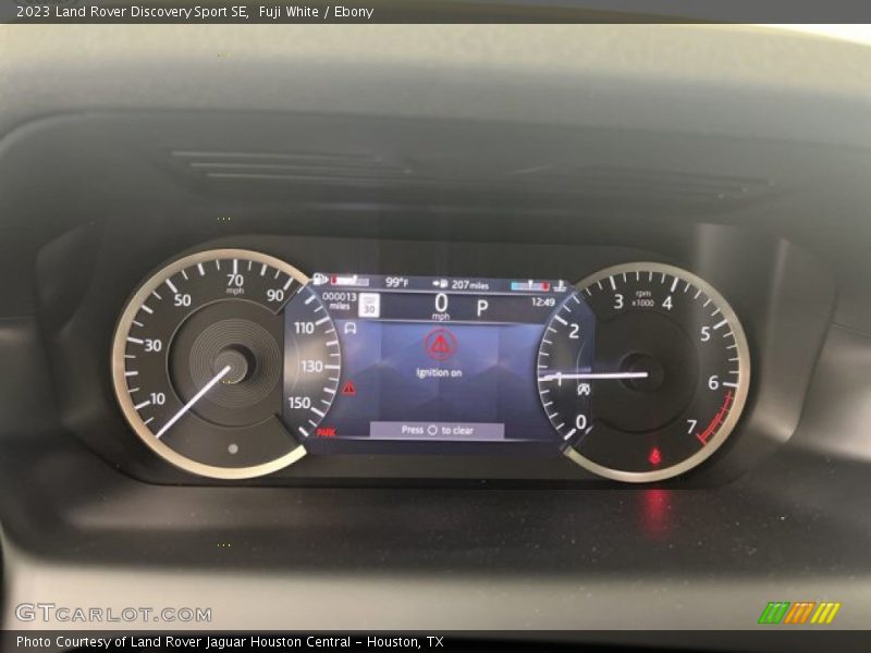Fuji White / Ebony 2023 Land Rover Discovery Sport SE