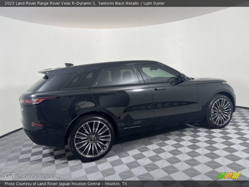 Santorini Black Metallic / Light Oyster 2023 Land Rover Range Rover Velar R-Dynamic S