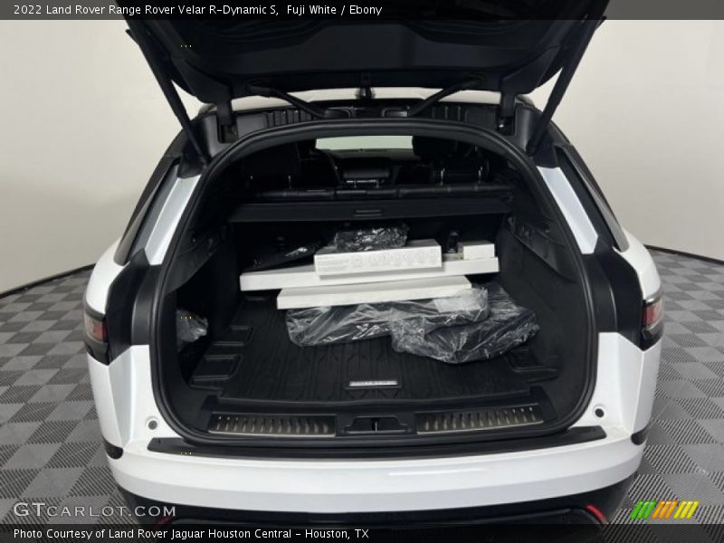  2022 Range Rover Velar R-Dynamic S Trunk