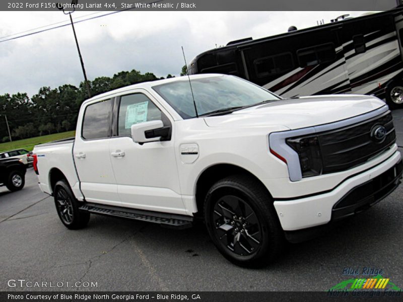 Star White Metallic / Black 2022 Ford F150 Lightning Lariat 4x4