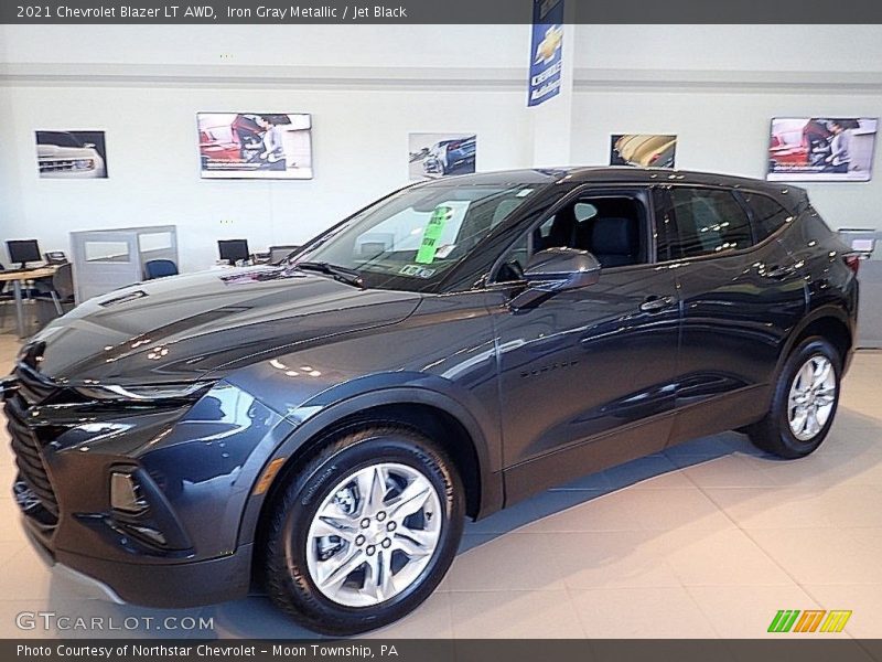 Front 3/4 View of 2021 Blazer LT AWD