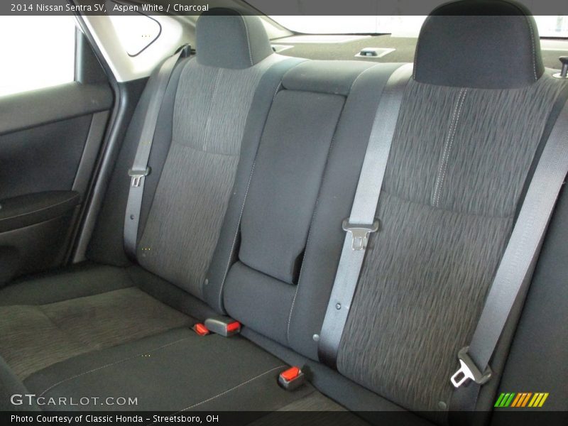 Aspen White / Charcoal 2014 Nissan Sentra SV