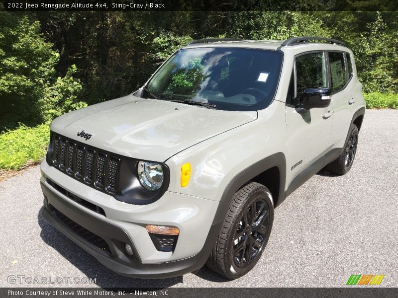 Sting-Gray / Black 2022 Jeep Renegade Altitude 4x4