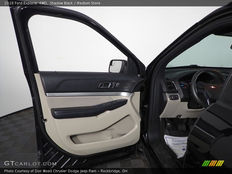Shadow Black / Medium Stone 2018 Ford Explorer 4WD