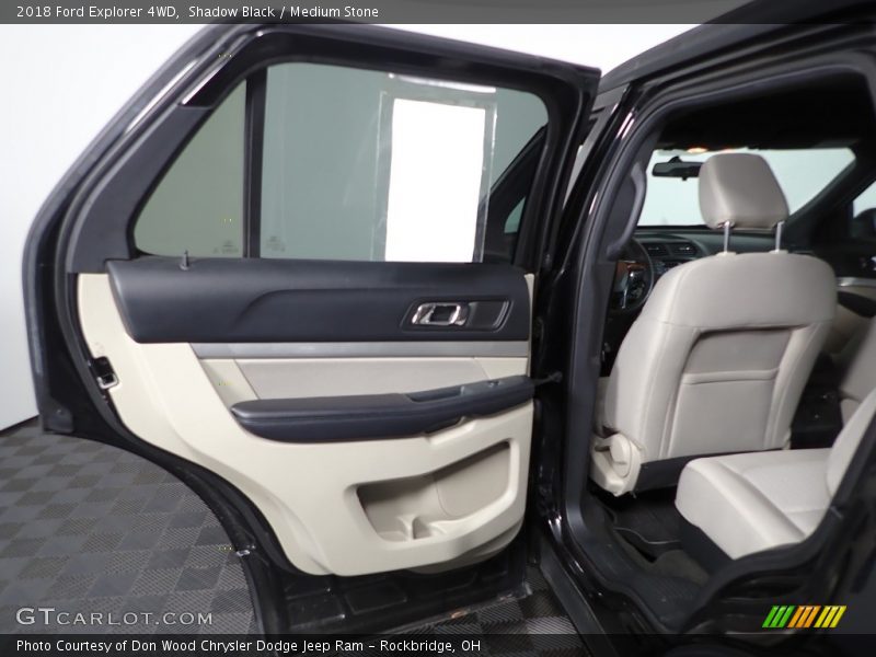 Shadow Black / Medium Stone 2018 Ford Explorer 4WD