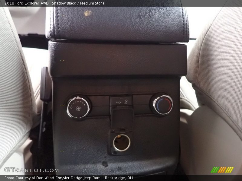Shadow Black / Medium Stone 2018 Ford Explorer 4WD