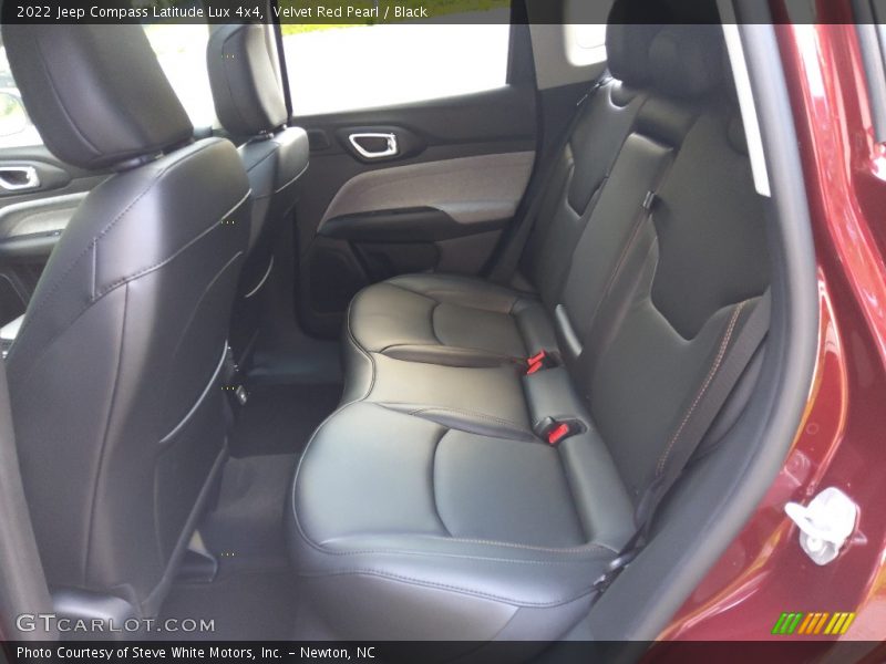 Velvet Red Pearl / Black 2022 Jeep Compass Latitude Lux 4x4