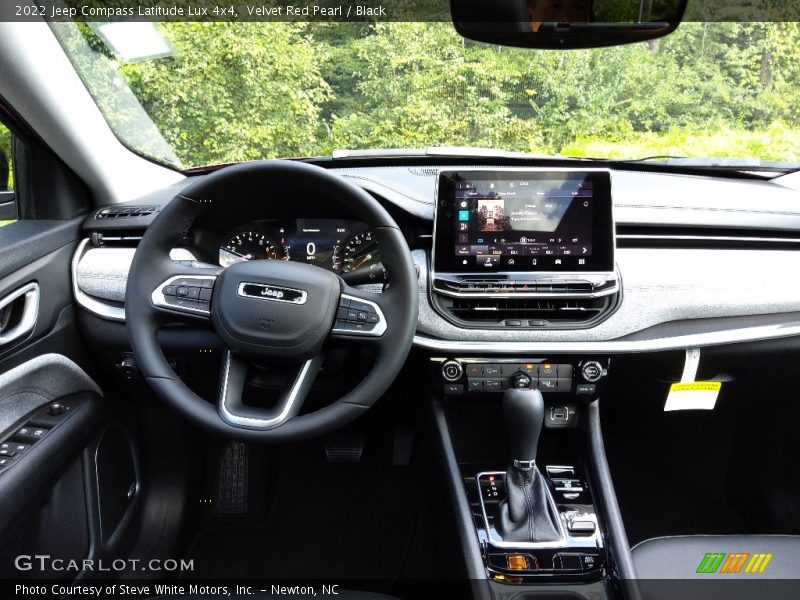 Dashboard of 2022 Compass Latitude Lux 4x4