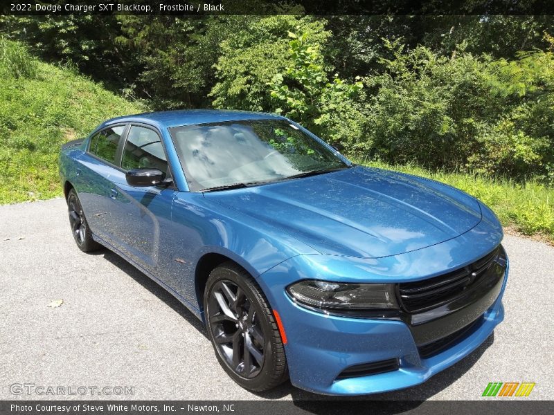 Front 3/4 View of 2022 Charger SXT Blacktop