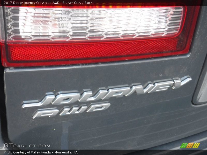 Bruiser Grey / Black 2017 Dodge Journey Crossroad AWD