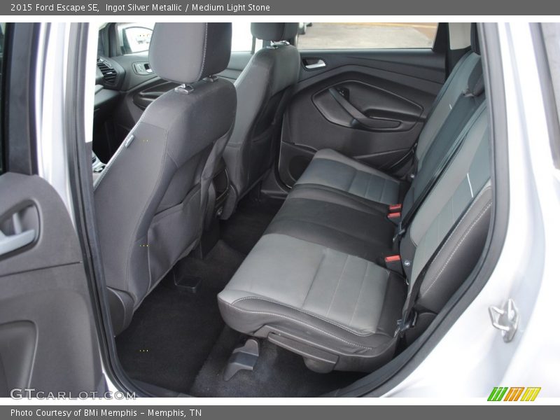 Ingot Silver Metallic / Medium Light Stone 2015 Ford Escape SE
