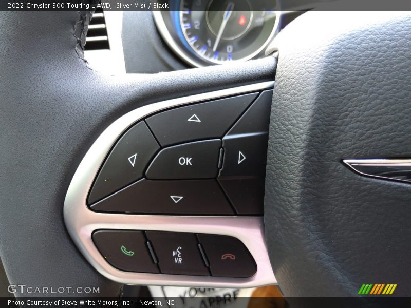  2022 300 Touring L AWD Steering Wheel