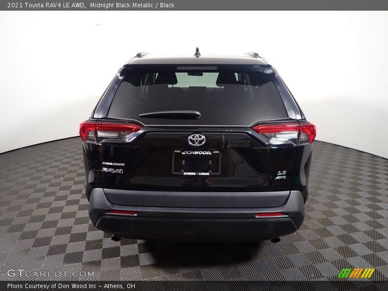 Midnight Black Metallic / Black 2021 Toyota RAV4 LE AWD