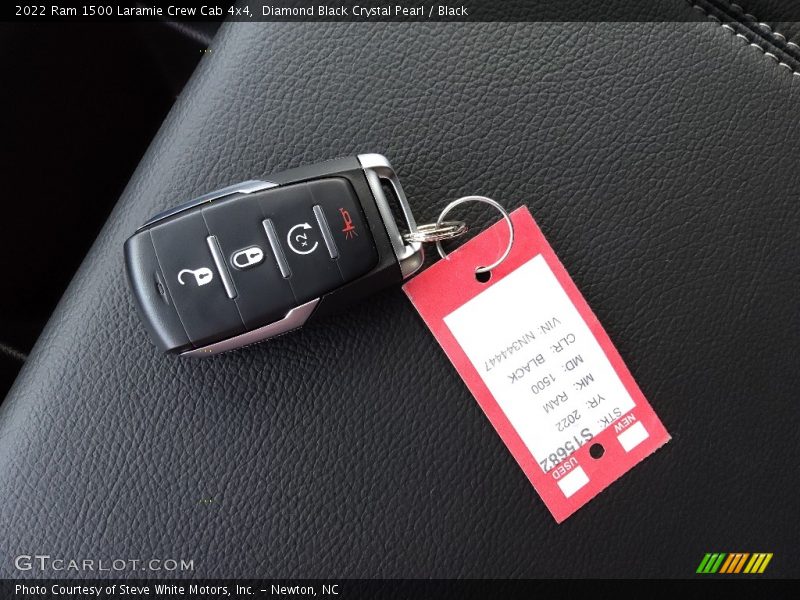 Diamond Black Crystal Pearl / Black 2022 Ram 1500 Laramie Crew Cab 4x4