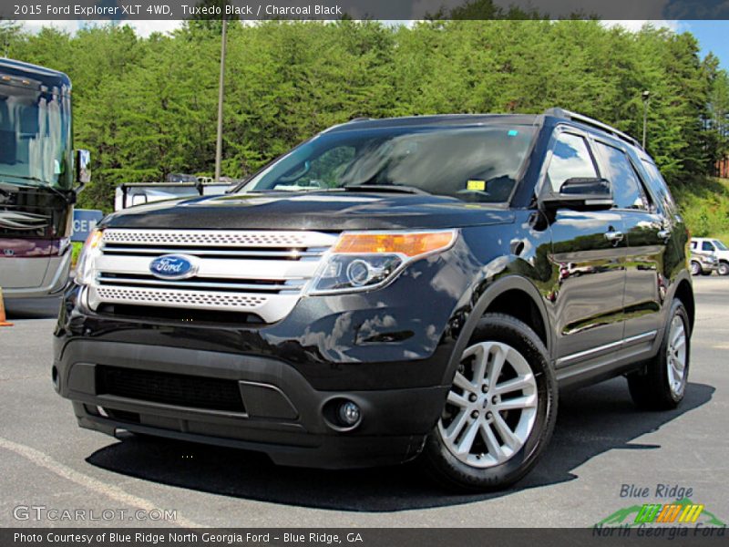 Tuxedo Black / Charcoal Black 2015 Ford Explorer XLT 4WD