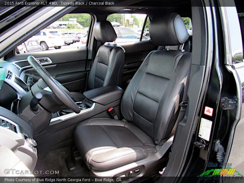Tuxedo Black / Charcoal Black 2015 Ford Explorer XLT 4WD