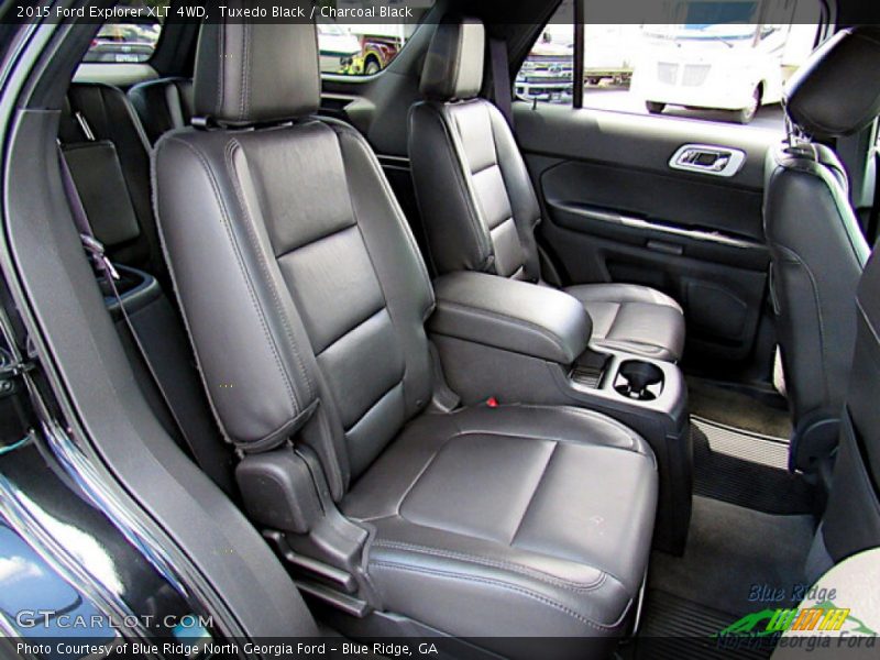 Tuxedo Black / Charcoal Black 2015 Ford Explorer XLT 4WD