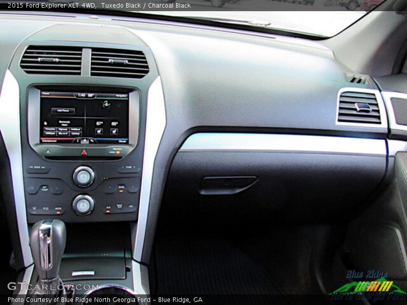 Tuxedo Black / Charcoal Black 2015 Ford Explorer XLT 4WD