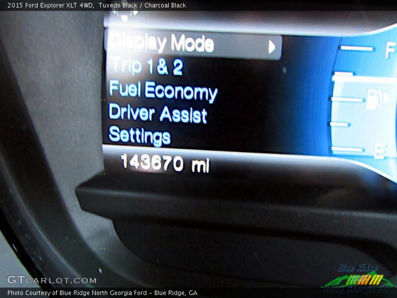 Tuxedo Black / Charcoal Black 2015 Ford Explorer XLT 4WD