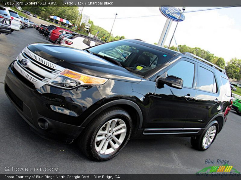 Tuxedo Black / Charcoal Black 2015 Ford Explorer XLT 4WD