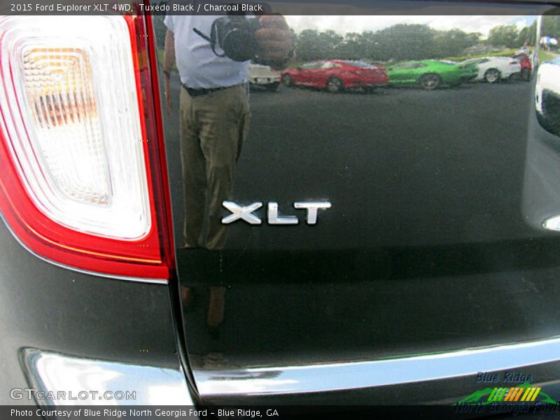Tuxedo Black / Charcoal Black 2015 Ford Explorer XLT 4WD