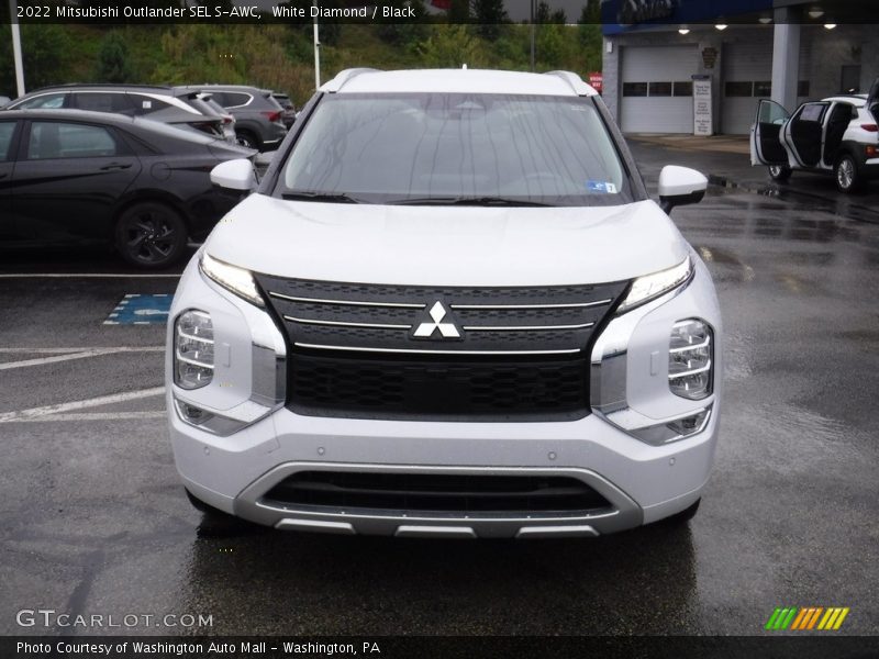 White Diamond / Black 2022 Mitsubishi Outlander SEL S-AWC