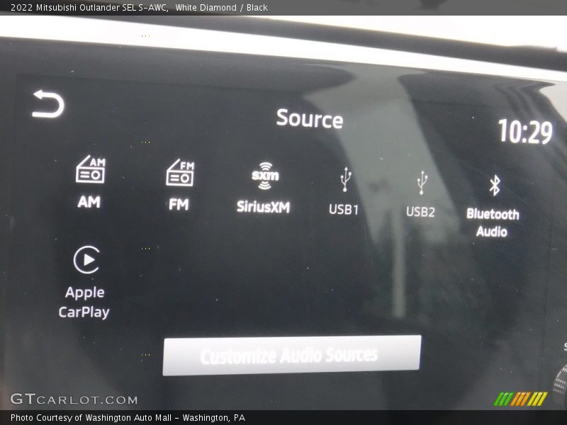 White Diamond / Black 2022 Mitsubishi Outlander SEL S-AWC