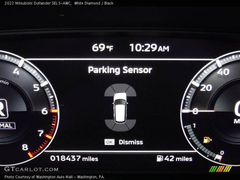 White Diamond / Black 2022 Mitsubishi Outlander SEL S-AWC