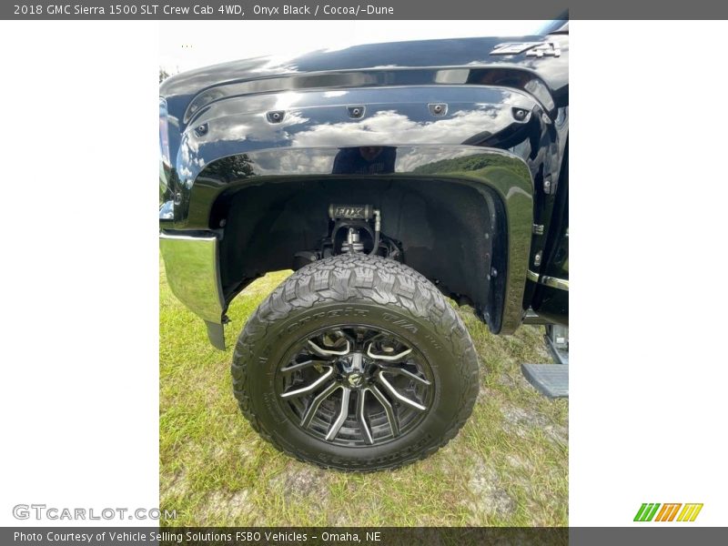 Onyx Black / Cocoa/­Dune 2018 GMC Sierra 1500 SLT Crew Cab 4WD