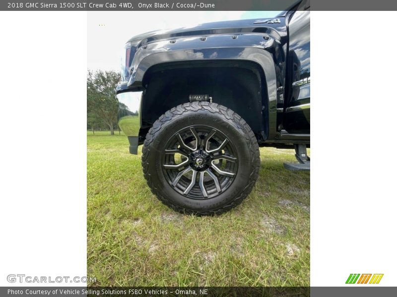 Onyx Black / Cocoa/­Dune 2018 GMC Sierra 1500 SLT Crew Cab 4WD