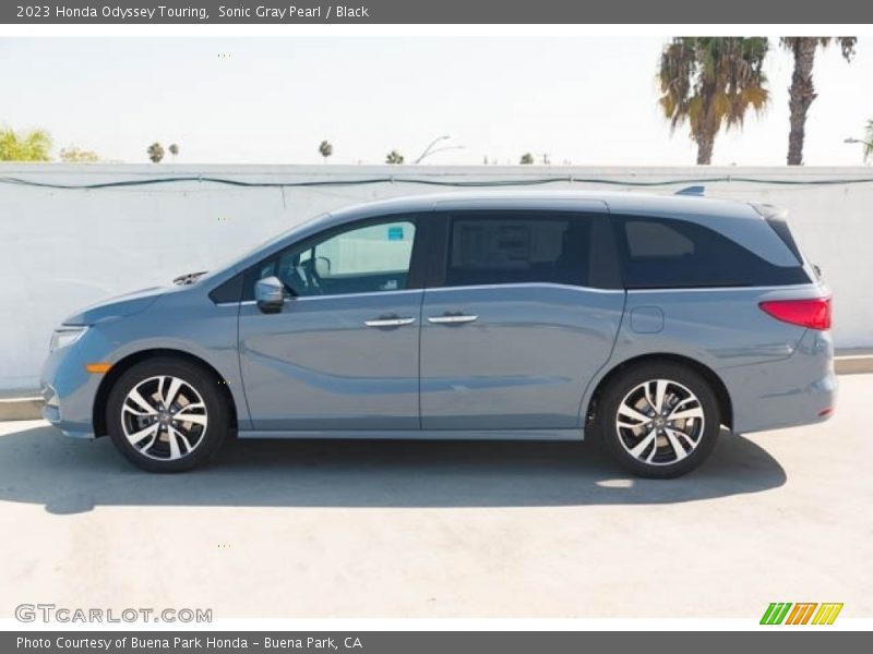  2023 Odyssey Touring Sonic Gray Pearl