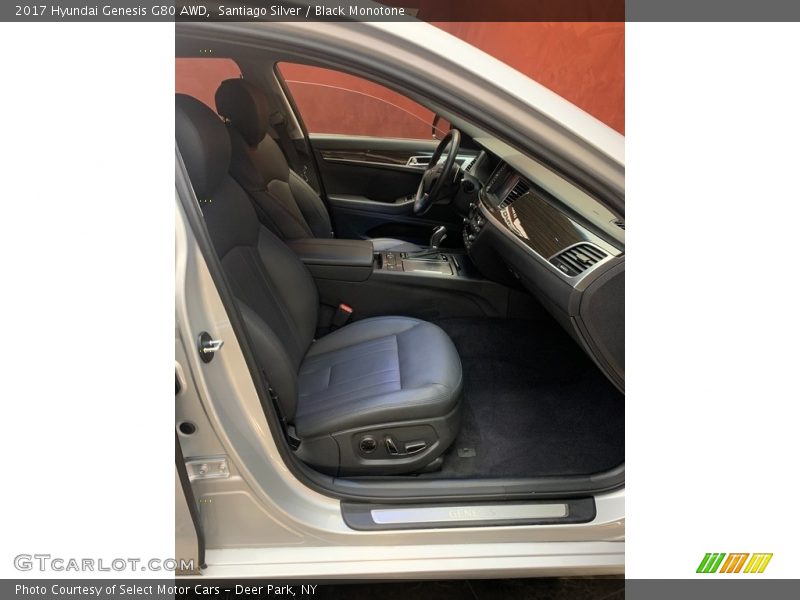 Santiago Silver / Black Monotone 2017 Hyundai Genesis G80 AWD