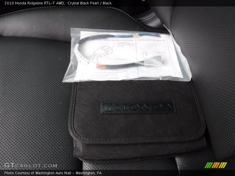 Crystal Black Pearl / Black 2019 Honda Ridgeline RTL-T AWD