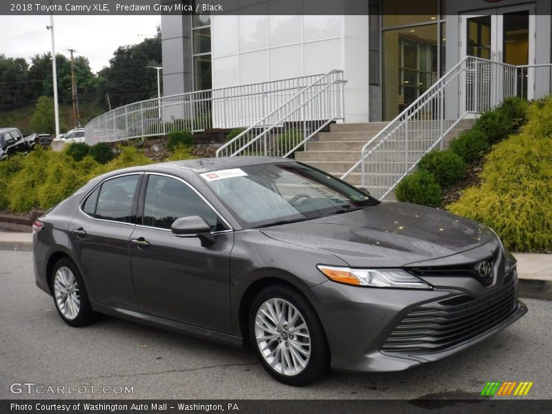 Predawn Gray Mica / Black 2018 Toyota Camry XLE