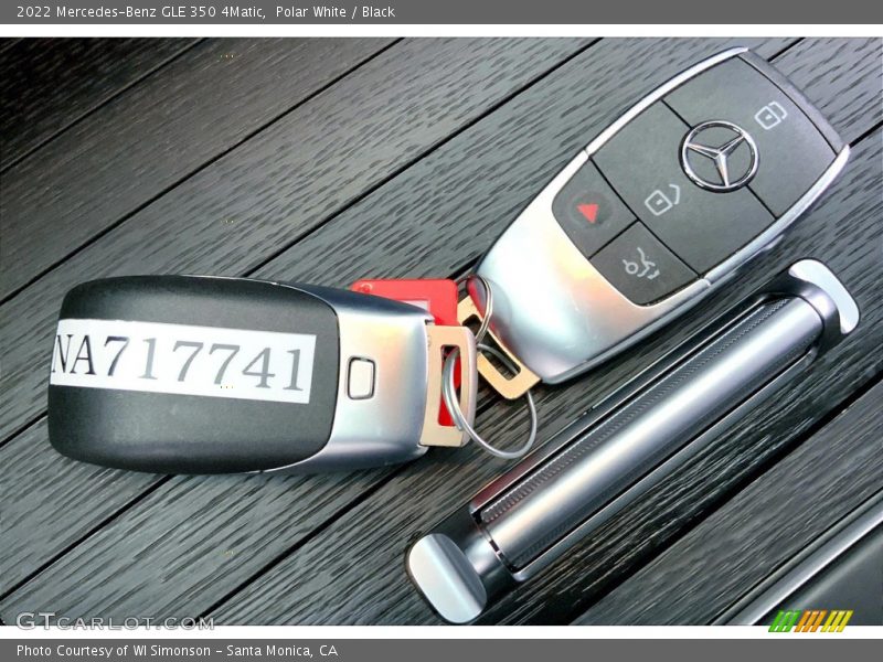 Polar White / Black 2022 Mercedes-Benz GLE 350 4Matic