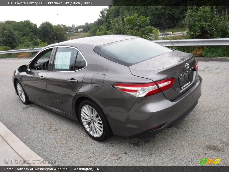 Predawn Gray Mica / Black 2018 Toyota Camry XLE