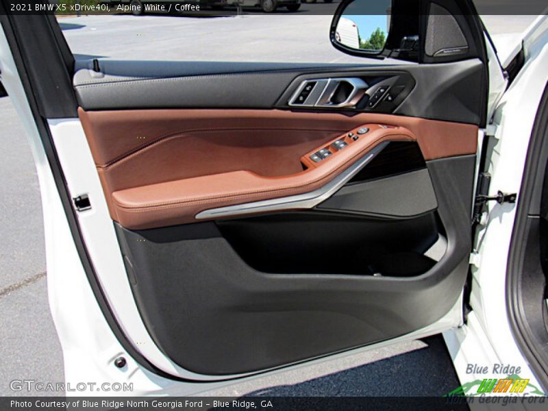 Alpine White / Coffee 2021 BMW X5 xDrive40i