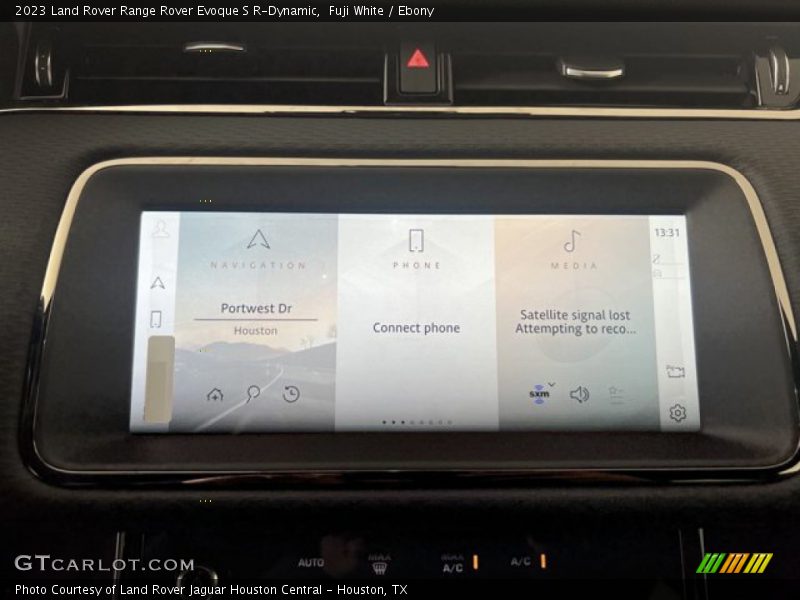Fuji White / Ebony 2023 Land Rover Range Rover Evoque S R-Dynamic