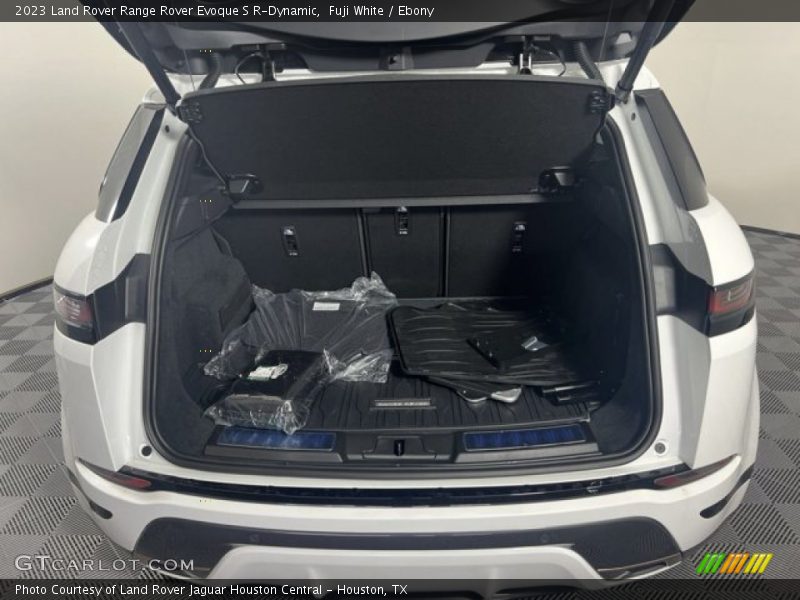  2023 Range Rover Evoque S R-Dynamic Trunk