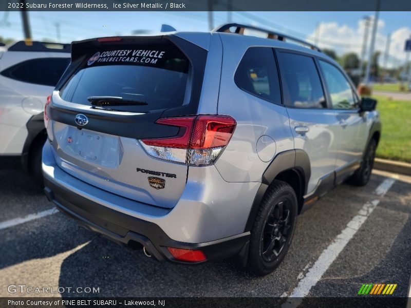 Ice Silver Metallic / Black 2022 Subaru Forester Wilderness