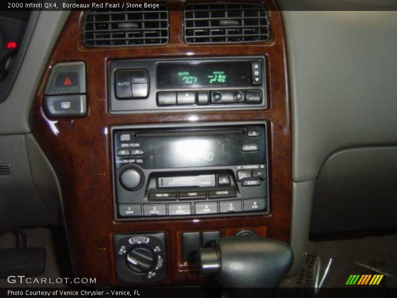 Bordeaux Red Pearl / Stone Beige 2000 Infiniti QX4