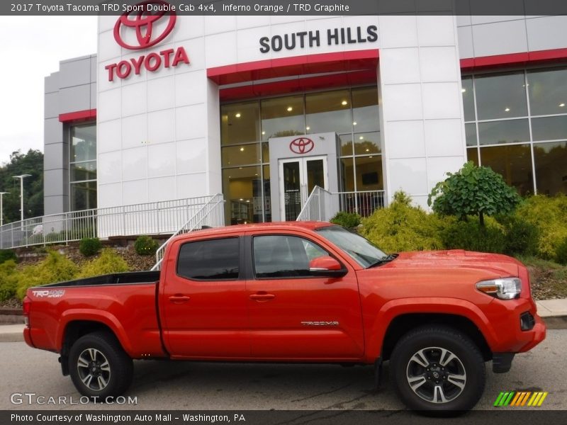 Inferno Orange / TRD Graphite 2017 Toyota Tacoma TRD Sport Double Cab 4x4