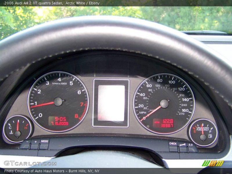 Arctic White / Ebony 2006 Audi A4 2.0T quattro Sedan