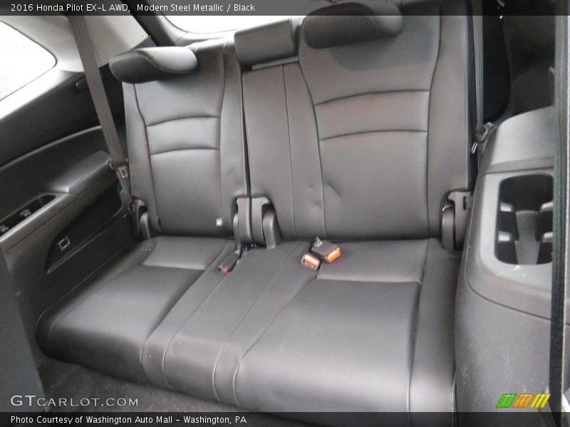 Modern Steel Metallic / Black 2016 Honda Pilot EX-L AWD