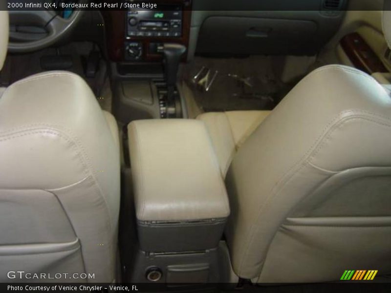 Bordeaux Red Pearl / Stone Beige 2000 Infiniti QX4