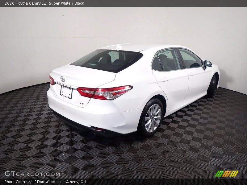 Super White / Black 2020 Toyota Camry LE