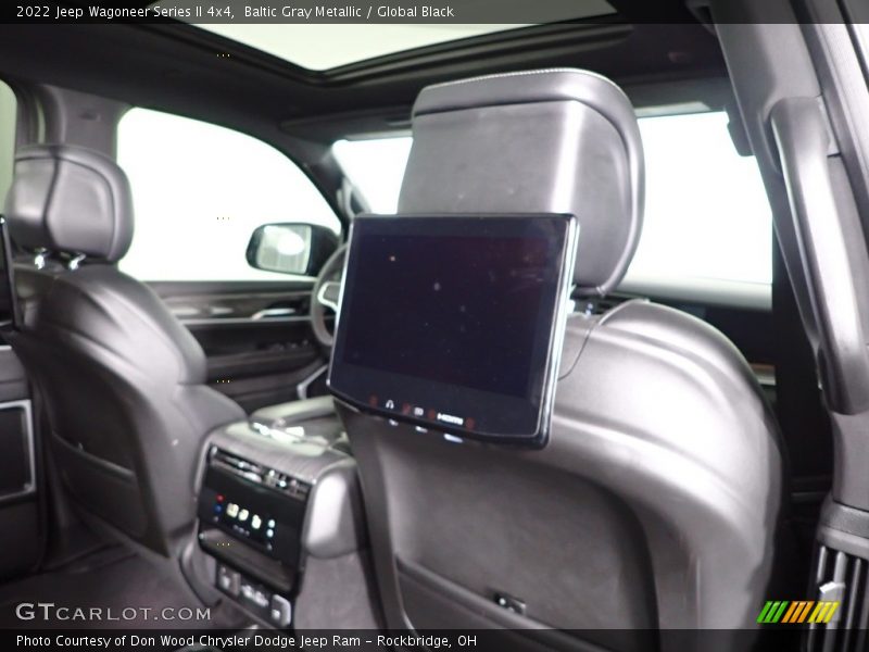 Baltic Gray Metallic / Global Black 2022 Jeep Wagoneer Series II 4x4